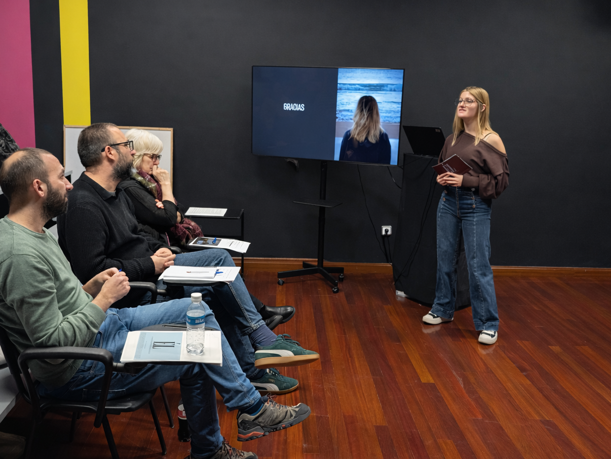 NAEE celebra las defensas de los TFG de su primera promoción en enero de 2026